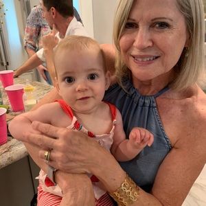 Meet your Posher, Sheila